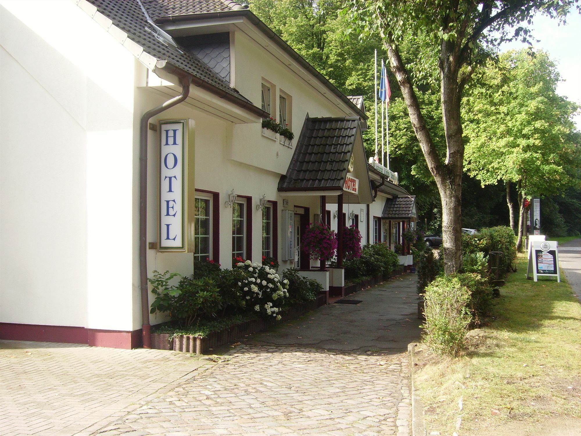 Hotel Grüne Tanne Hamburgo Exterior foto